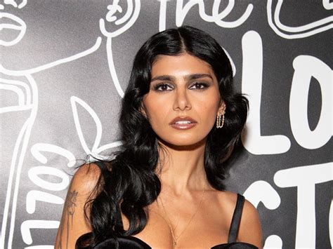 miya kalif|Mia Khalifa explains why she quit porn after viral。